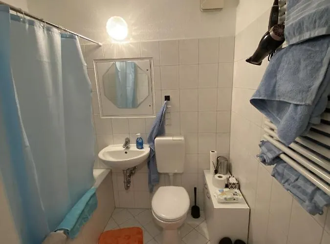 Gemuetliche Mit Smart-tv Und Grossem Balkon Apartament *